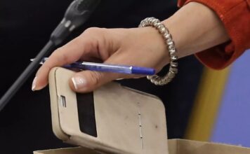 Απάτη με γυναίκα να «τρώει» εύκολα το παραμύθι που της σέρβιραν δύο νεαροί άντρες