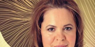 Η Έφη Θώδη δοκίμασε ταϊλανδέζικη κουζίνα: «Ωραίο, αλλά σαν το παϊδάκι δεν είναι»