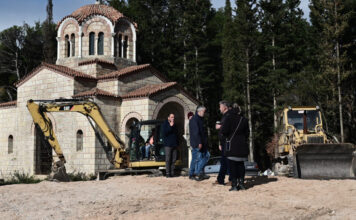 Ανοίγουν δρόμους, φυτεύουν δέντρα στο Τατόι για την ταφή του τέως βασιλιά Κωνσταντίνου