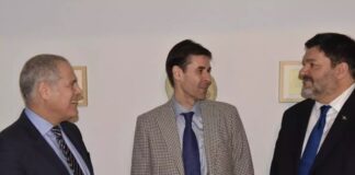 Απίστευτο τρολάρισμα στο Twitter! «Τον… αποκλήρωσαν ΑΕΚ, μάνα και αδερφή»