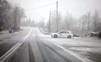 Περιοχή στη Φωκίδα ξύπνησε στους -11 βαθμούς Κελσίου – Μπλακ άουτ και κλειστά σχολεία στο Λασίθι