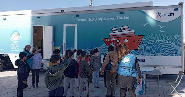ΧΑΜΟΓΕΛΟ ΕΞΕΤΑΣΕΙΣ