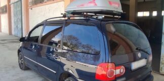 Δείτε τι έκρυβαν 3 ζευγάρια μέσα σε αυτό το αυτοκίνητο