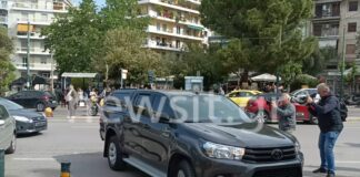 Έφτασαν στον ανακριτή οι δύο συλληφθέντες για τη δολοφονία του Γιώργου Καραϊβάζ