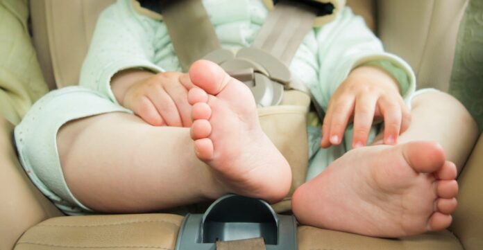 autokinito-pedi-moro