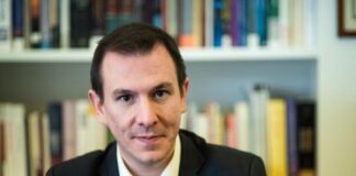 ΠΑΣΟΚ για ψήφο αποδήμων: Είμαστε θετικοί στο επόμενο βήμα για την εκπροσώπηση των Ελλήνων του εξωτερικού