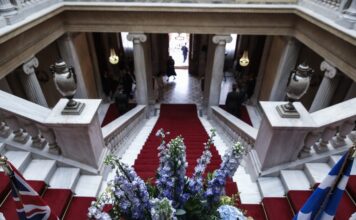 Η επόμενη ημέρα της κάλπης: Η ώρα των διερευνητικών με φόντο τις δεύτερες κάλπες στις 25 Ιουνίου