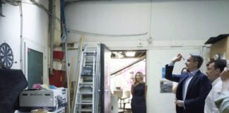 Τα βελάκια του Κυριάκου Μητσοτάκη (βίντεο)