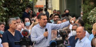 Τσίπρας στο Λαϊκό Νοσοκομείο: Βιώνουμε μέρες κατάρρευσης του ΕΣΥ, διακύβευμα των εκλογών η αναδόμησή του