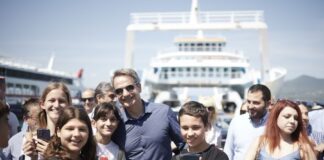 Δεσμευτήκαμε ότι θα κάνουμε τη Β. Εύβοια καλύτερη από πριν – Το μήνυμα Μητσοτάκη από την περιοδεία