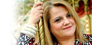 «Είχα κάποιες αγωνίες για τη σύντροφο του παιδιού μου, δεν μπορώ να βλέπω κοπέλες με τεράστια νύχια»