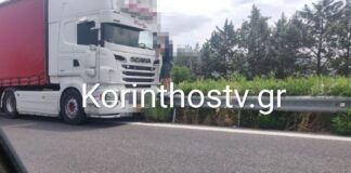 Νταλίκα προσέκρουσε στις προστατευτικές μπάρες (φωτογραφίες)