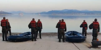 Συγκινητικό βίντεο: ΟΥΚάδες τραγουδούν εις μνήμην του Αρχικελευστή Μηνά Καμαράτου