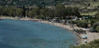 Ρίσκαραν τη ζωή τους σε σανίδα και τώρα θα πληρώσουν το κόστος της επιχείρησης διάσωσης
