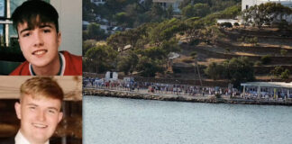 Συγκινητικές σκηνές – Τιμητική φρουρά από συμμαθητές των 18χρονων που οι σοροί τους έφευγαν από το λιμάνι