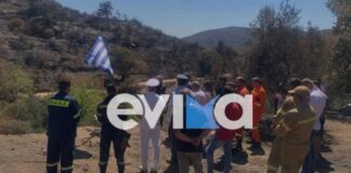 Ράγισαν καρδιές στο μνημόσυνο για τους πιλότους του μοιραίου Canadair – Δάκρυσε ο ιερέας (βίντεο)