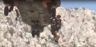 Συγκλονιστικά πλάνα από τη στιγμή που Super Puma απεγκλωβίζει ανθρώπους (βίντεο)