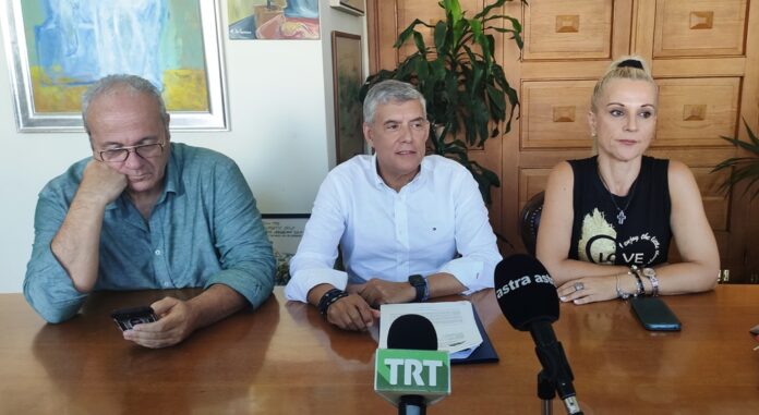 ΑΓΟΡΑΣΤΟΣ - ΚΟΛΥΝΔΡΙΝΗ - ΜΙΧΑΛΑΚΗΣ