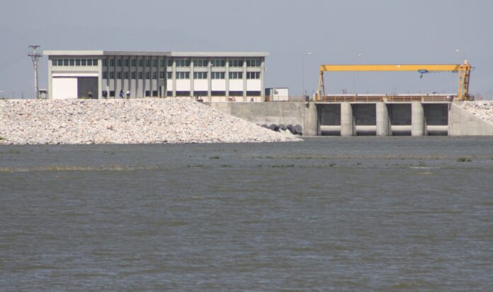 ΚΑΡΛΑ ΑΝΤΛΙΟΣΤΑΣΙΟ