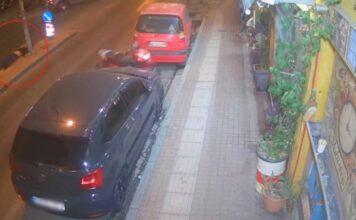 Βίντεο ντοκουμέντο από τροχαίο με εγκατάλειψη – Σοκάρει ο τραυματισμός νεαρού οδηγού μηχανής