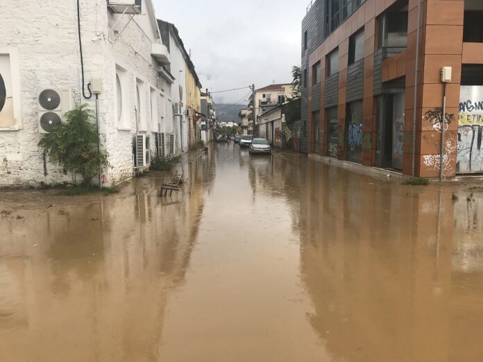 ΠΑΛΙΟ ΛΙΜΕΝΑΡΧΕΙΟ (3)