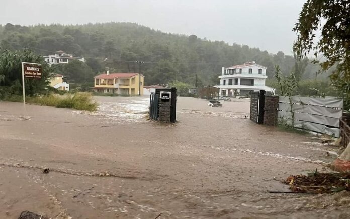 ΣΚΙΑΘΟΣ ΠΛΗΜΜΥΡΑ1