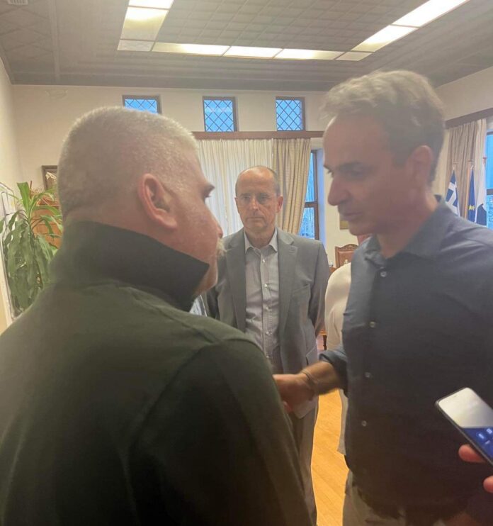 μιτζικος-μητσοτάκης