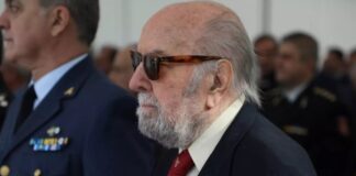 Πέθανε ο Ακριβός Τσολάκης