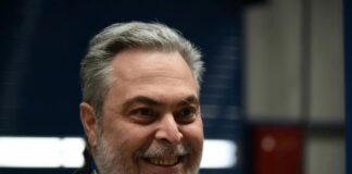 Παραιτήθηκε ο πρόεδρος του ΕΟΦ
