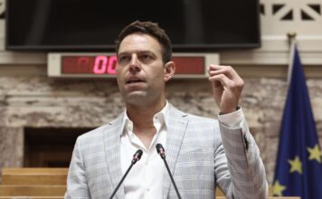 Πυρά Κασσελάκη σε Μαρινάκη: Μαθήματα Ιστορίας στον… κυβερνητικό εκπρόσωπο Μητσοτάκη και Σημίτη