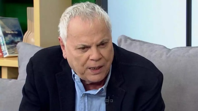 πολυχρονιου