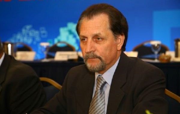 ΚΑΤΣΑΡΟΣ ΛΟΥΚΑΣ