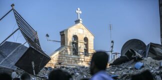 Έλληνες εγκλωβισμένοι στο Μοναστήρι του Αγίου Πορφυρίου στη Γάζα