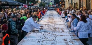 Θα κόψουν γιγάντια βασιλόπιτα βάρους 9 τόνων