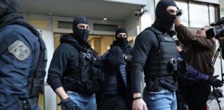 Πατέρας 18χρονου- «Ένα λάθος έκανε, πρέπει να τον κρεμάσουμε;»
