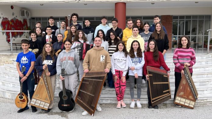 ορχήστρα ποικίλης μουσικής 2