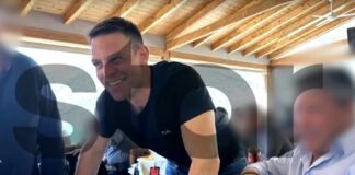 Τι έφαγε o Kασσελάκης σε ψαροταβέρνα μαζί με άλλους νεοσύλλεκτους – Τι φιλοδώρημα άφησε