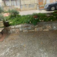 mikri plateia konta stin evaggelistria 2