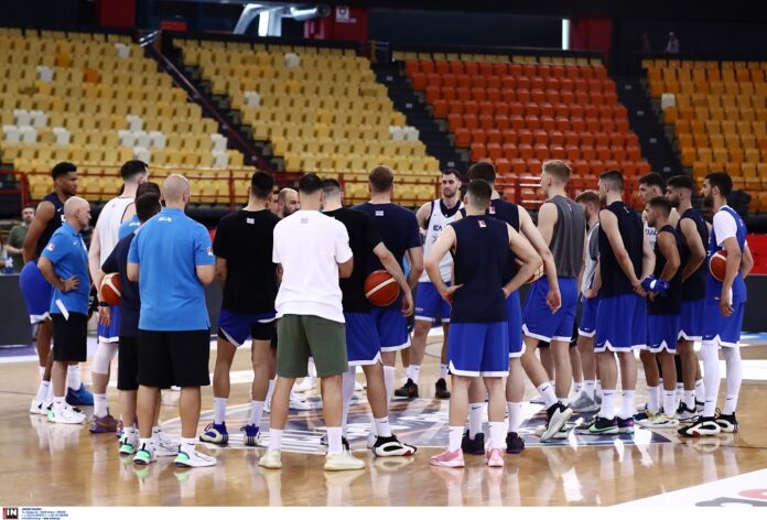 MEDIA DAY - ÐÑÏÐÏÍÇÓÇ ÔÇÓ ÅÈÍÉÊÇÓ ÁÍÄÑÙÍ