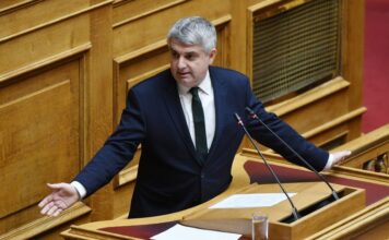 Κωνσταντινόπουλος: «Σοβαρός παίκτης ο Τσίπρας»
