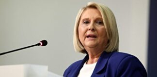 Η Βούλτεψη περιμένει την Κοβέσι να ελέγξει τον Ανδρουλάκη για την ενοικίαση του ακινήτου στο Δημόσιο: «Να δω τι θα κάνει»