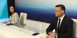 Άνω κάτω το ΠΑΣΟΚ: Η κόντρα Δούκα και Διαμαντοπούλου φέρνει στα όριά τους τα πράσινα στελέχη