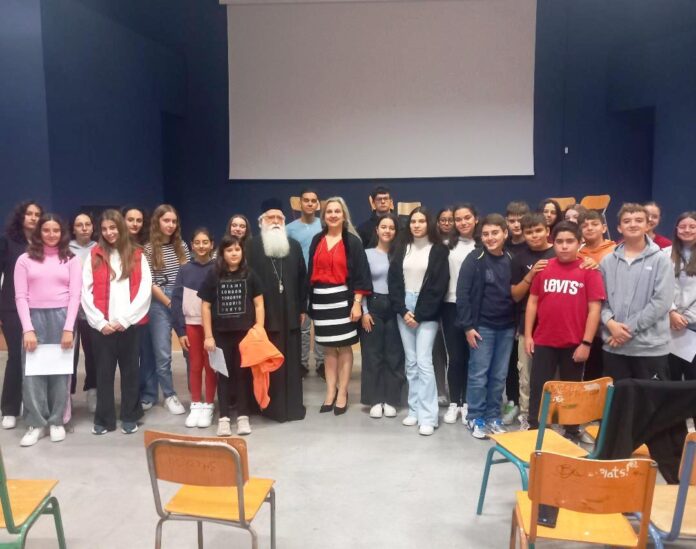 suzitisi_me_mathites_(1)