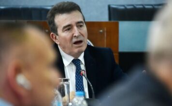 Χρυσοχοΐδης για συλλήψεις Marfin και εμπρηστικές επιθέσεις στη Θεσσαλονίκη: «Δεν νοείται αφαίρεση ζωής χωρίς απόδοση δικαιοσύνης»