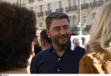 Live η ομιλία του Νίκου Ανδρουλάκη στη Δραπετσώνα
