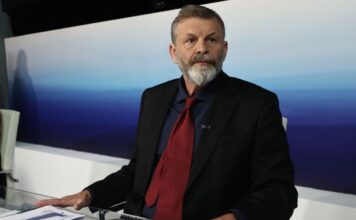 Γκλέτσος: Όσο μεγαλώνει κανείς, βαδίζει προς το τέλος όλο και πιο χαρούμενος και ευτυχισμένος