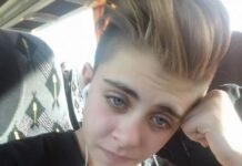 Η Ειρήνη Μουρτζούκου καταγγέλλει ξυλοδαρμό από κουκουλοφόρους