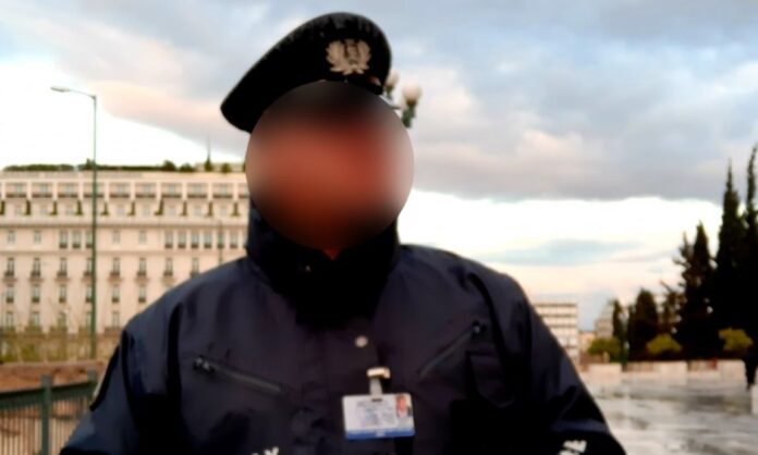 fd4f6c82-astynomikos-voyli-(1)