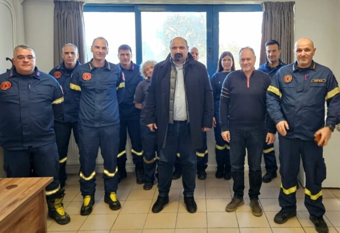 triantopoulos pirosvestiki