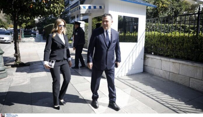 boukoros samakovli